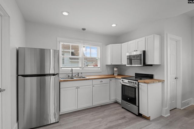 8 Gillon Lane, Elgin, SC 29045