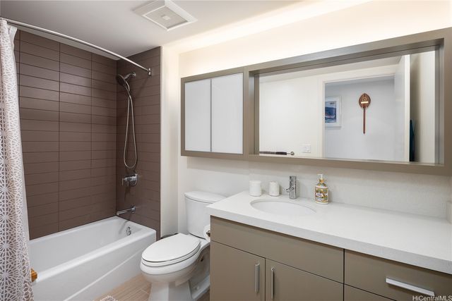 600 Ala Moana Boulevard 1509, Honolulu, HI 96813