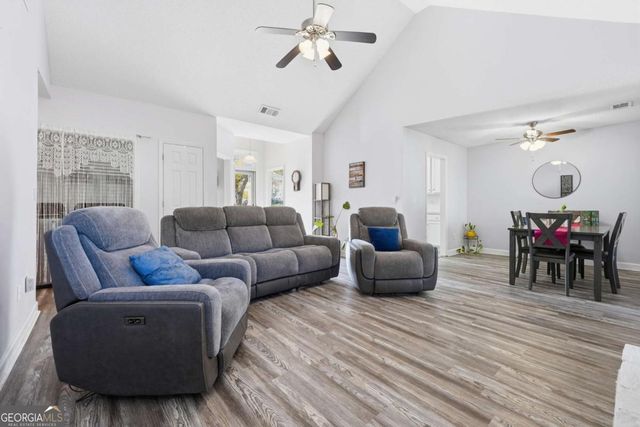 4805 Hunter Trace, Powder Springs, GA 30127