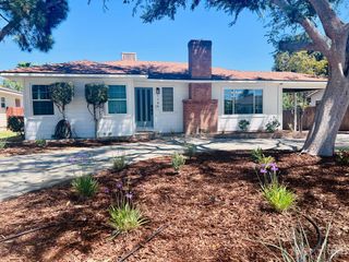 1735 Los Robles Drive, Bakersfield, CA 93306