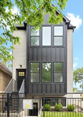 538 N Trumbull Avenue, Chicago, IL 60624