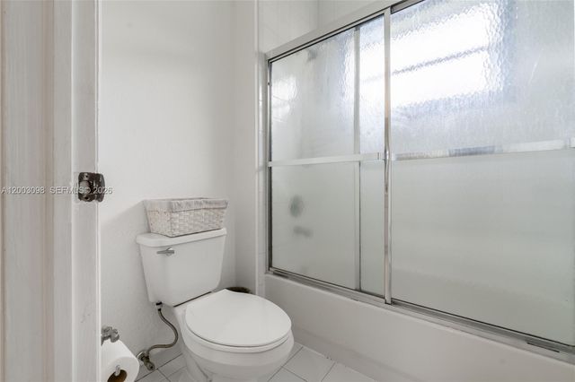 14762 SW 143rd Ter, Miami, FL 33196