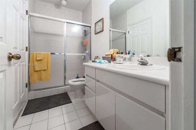 14762 SW 143rd Ter, Miami, FL 33196