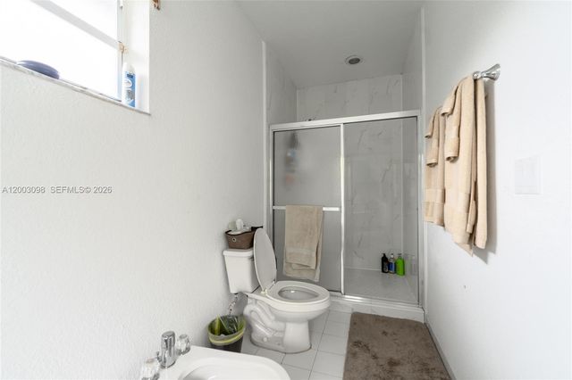 14762 SW 143rd Ter, Miami, FL 33196