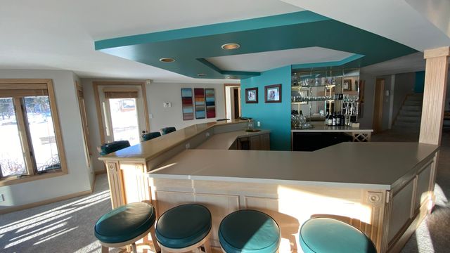 2480 E Lakeshore Drive, Crown Point, IN 46307