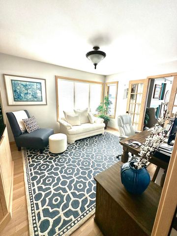 2480 E Lakeshore Drive, Crown Point, IN 46307