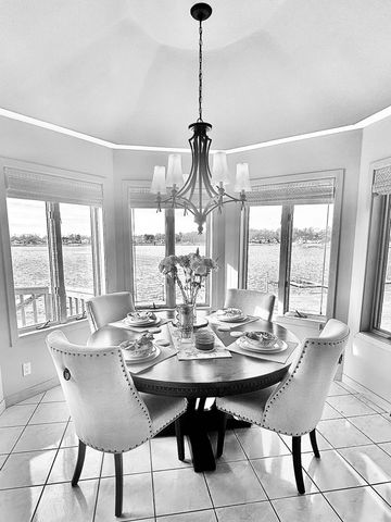 2480 E Lakeshore Drive, Crown Point, IN 46307