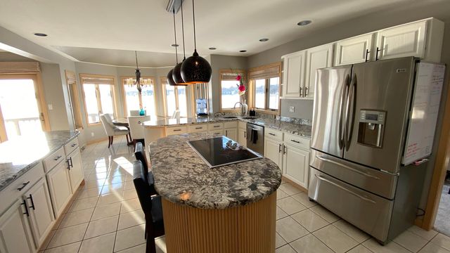 2480 E Lakeshore Drive, Crown Point, IN 46307