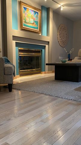 2480 E Lakeshore Drive, Crown Point, IN 46307