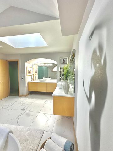 2480 E Lakeshore Drive, Crown Point, IN 46307