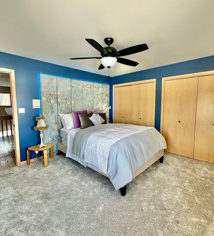 2480 E Lakeshore Drive, Crown Point, IN 46307