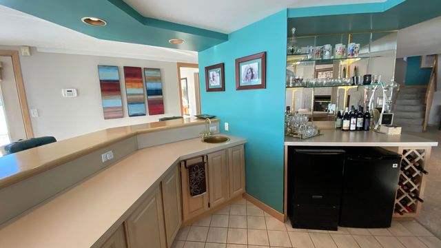 2480 E Lakeshore Drive, Crown Point, IN 46307