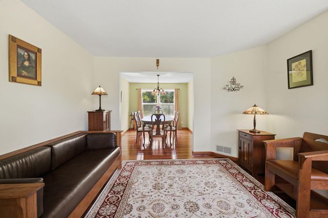 4918 Rusten Road, Eagan, MN 55122