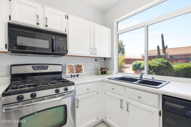 14701 N Alamo Canyon Drive, Oro Valley, AZ 85755