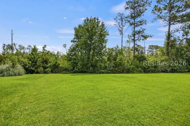 21 Belvedere Ln, Bluffton, SC 29909