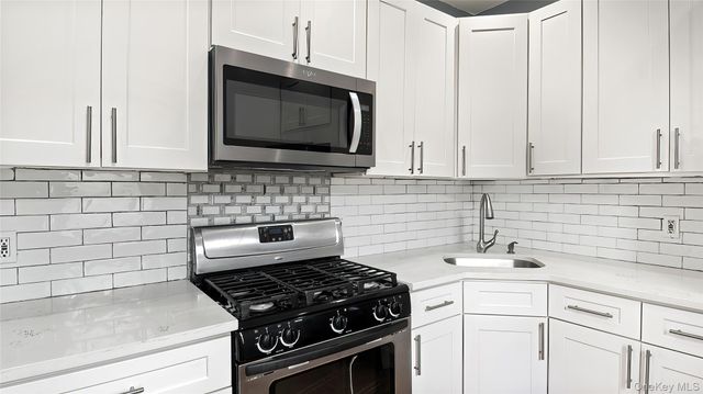 1129 221st, Bronx, NY 10469