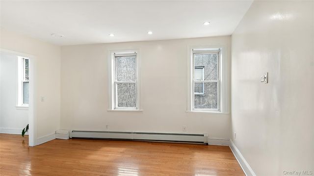 1129 221st, Bronx, NY 10469
