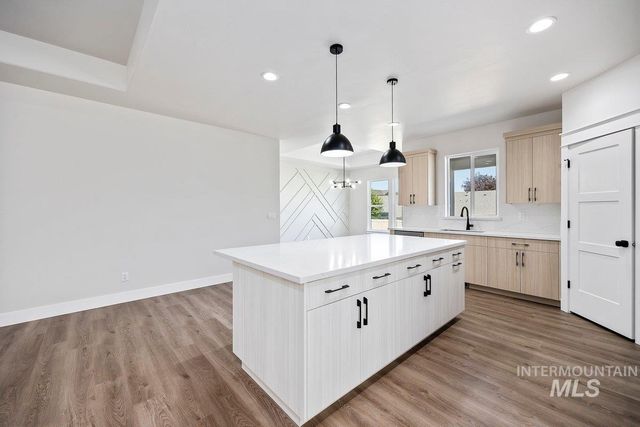 523 Canyon Falls Dr., Twin Falls, ID 83301