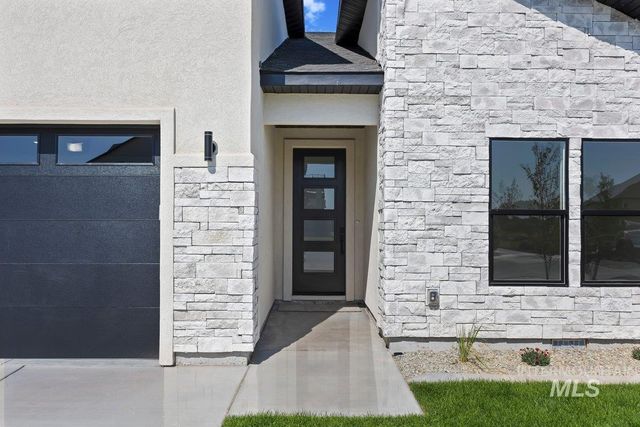 523 Canyon Falls Dr., Twin Falls, ID 83301