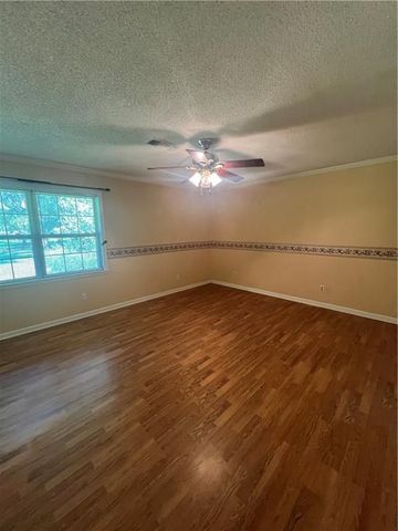5481 OLD MARKSVILLE Highway, Pineville, LA 71360