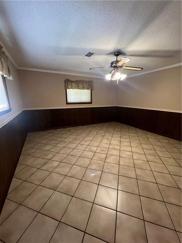 5481 OLD MARKSVILLE Highway, Pineville, LA 71360