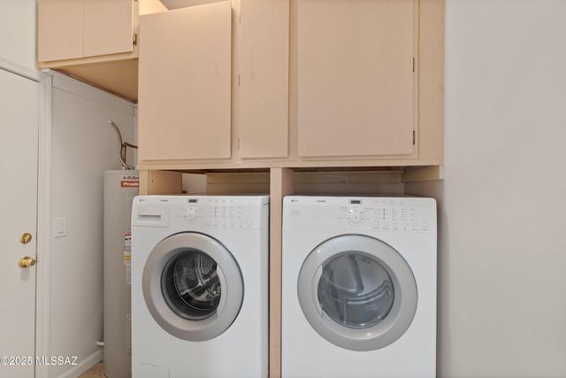 2067 W Cadbury Court, Tucson, AZ 85713