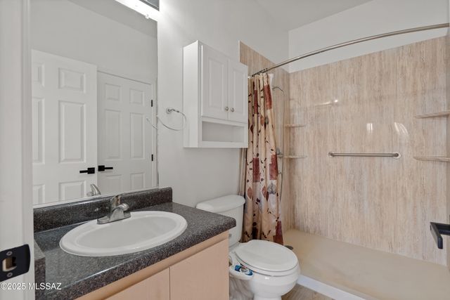 2067 W Cadbury Court, Tucson, AZ 85713