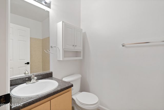 2067 W Cadbury Court, Tucson, AZ 85713