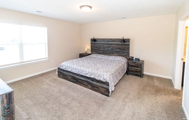 15141 Shakespeare Drive, Evansville, IN 47725