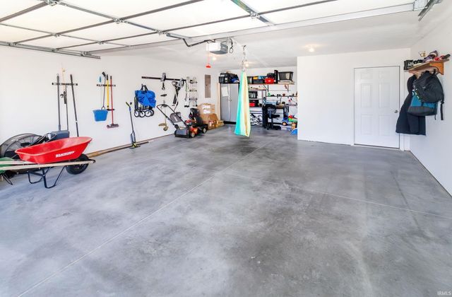 15141 Shakespeare Drive, Evansville, IN 47725