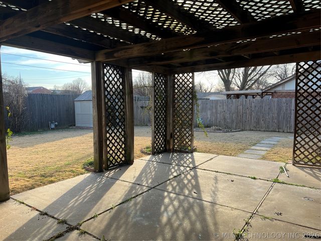 6224 E 49th Street, Tulsa, OK 74135