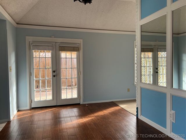 6224 E 49th Street, Tulsa, OK 74135