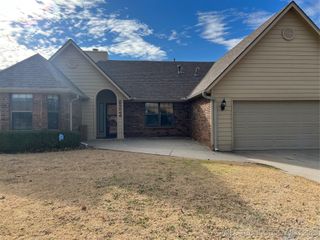 6224 E 49th Street, Tulsa, OK 74135