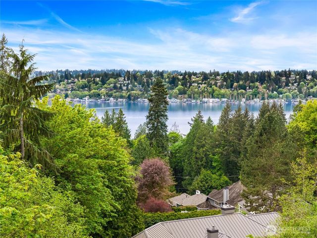 6317 NE 138th Place, Kirkland, WA 98034