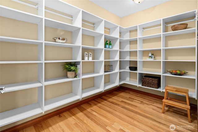 6317 NE 138th Place, Kirkland, WA 98034