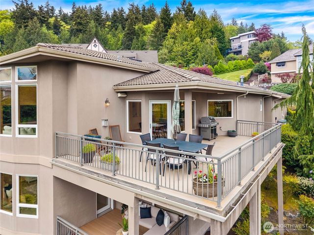6317 NE 138th Place, Kirkland, WA 98034