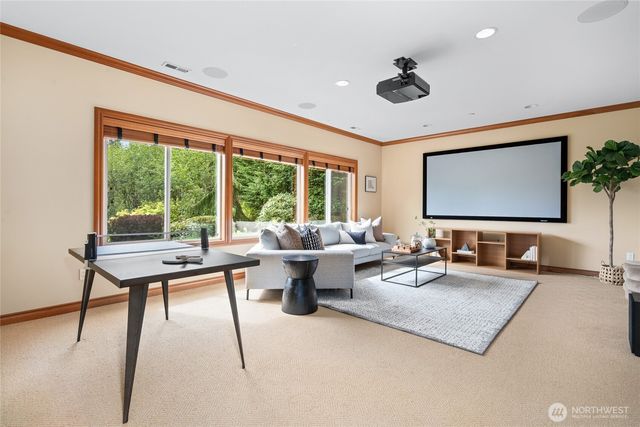6317 NE 138th Place, Kirkland, WA 98034