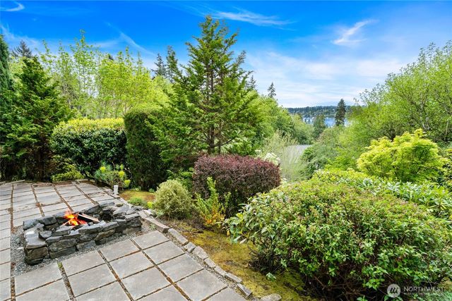 6317 NE 138th Place, Kirkland, WA 98034