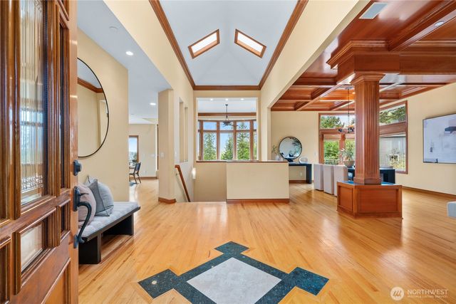6317 NE 138th Place, Kirkland, WA 98034