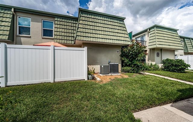 1799 N HIGHLAND AVENUE 106, Clearwater, FL 33755