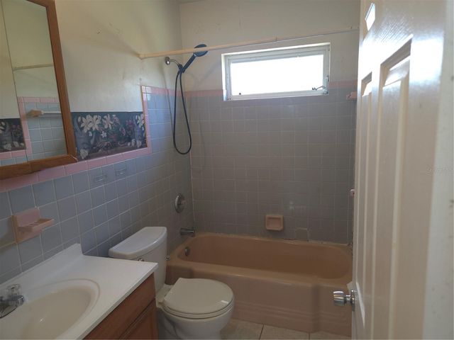 2913 ENGLEWOOD DRIVE, Largo, FL 33771