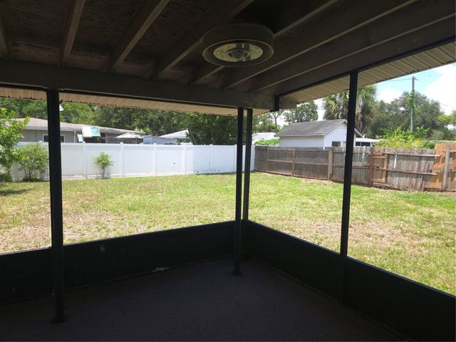 2913 ENGLEWOOD DRIVE, Largo, FL 33771