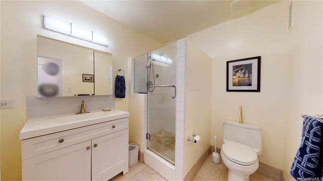 430 Kaiolu Street 308, Honolulu, HI 96815