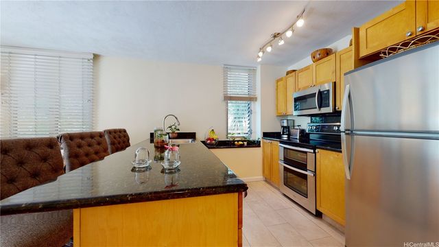 430 Kaiolu Street 308, Honolulu, HI 96815