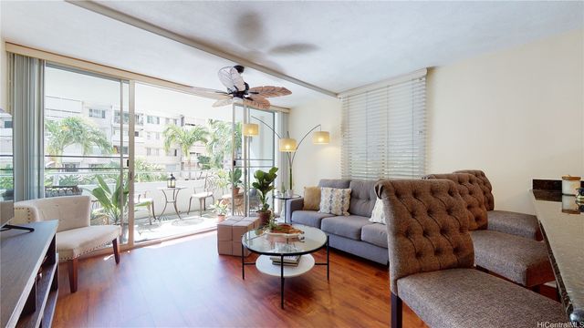 430 Kaiolu Street 308, Honolulu, HI 96815