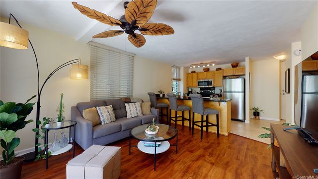 430 Kaiolu Street 308, Honolulu, HI 96815