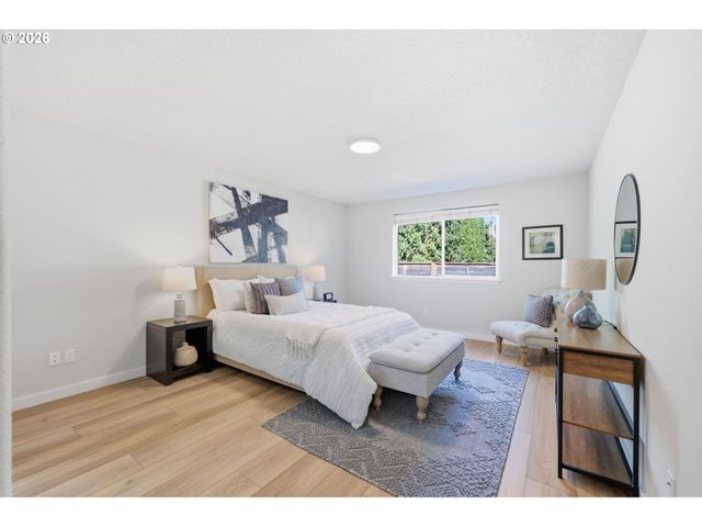 1333 Ne JUNIOR St, Portland, OR 97211
