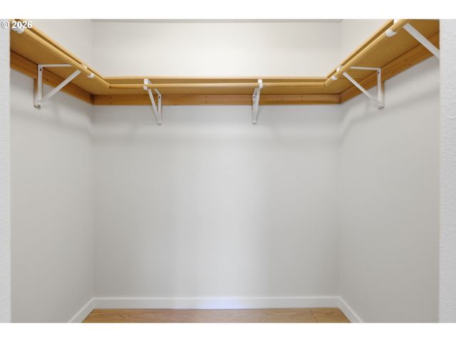 1333 Ne JUNIOR St, Portland, OR 97211