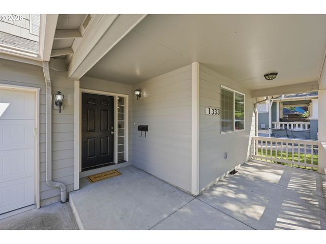 1333 Ne JUNIOR St, Portland, OR 97211