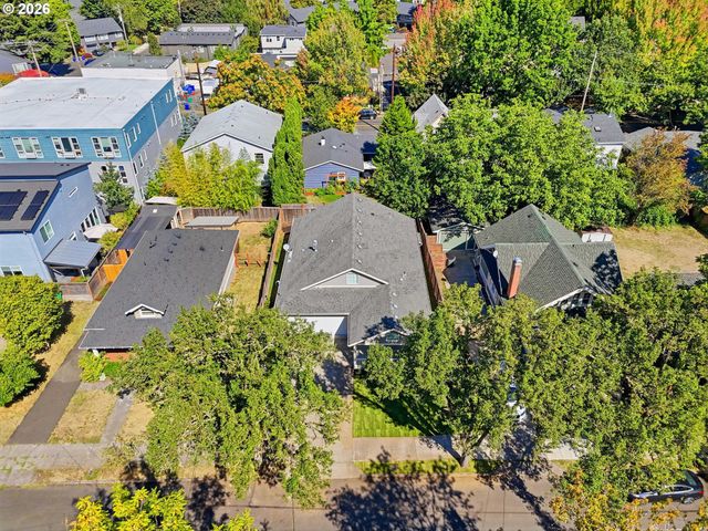 1333 Ne JUNIOR St, Portland, OR 97211